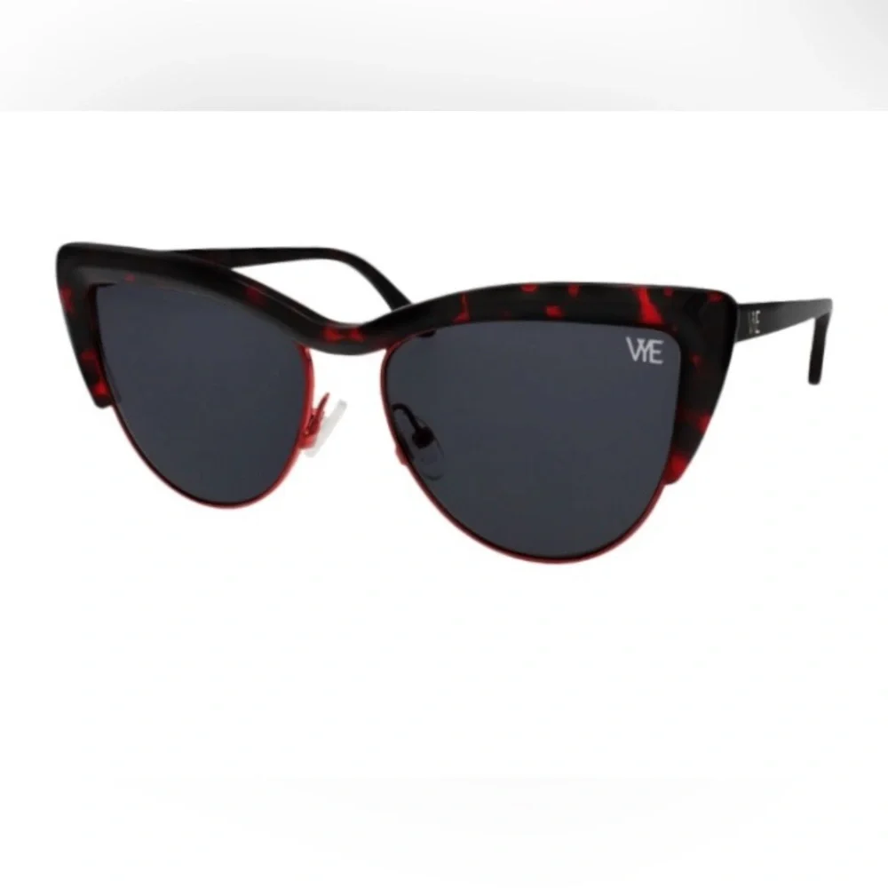 Cat Red Tortoise Sunglasses for Women VYE Royal Voyager NEW no case tags